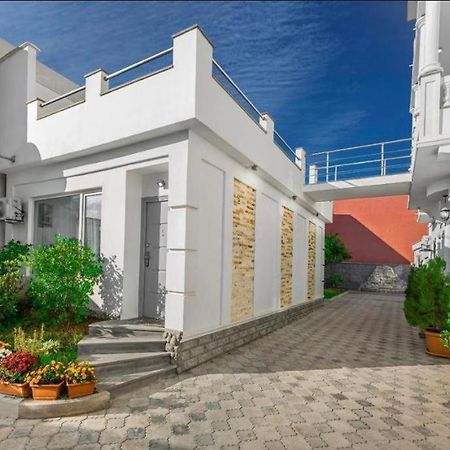 White House Hotel Tbilisi Exterior photo