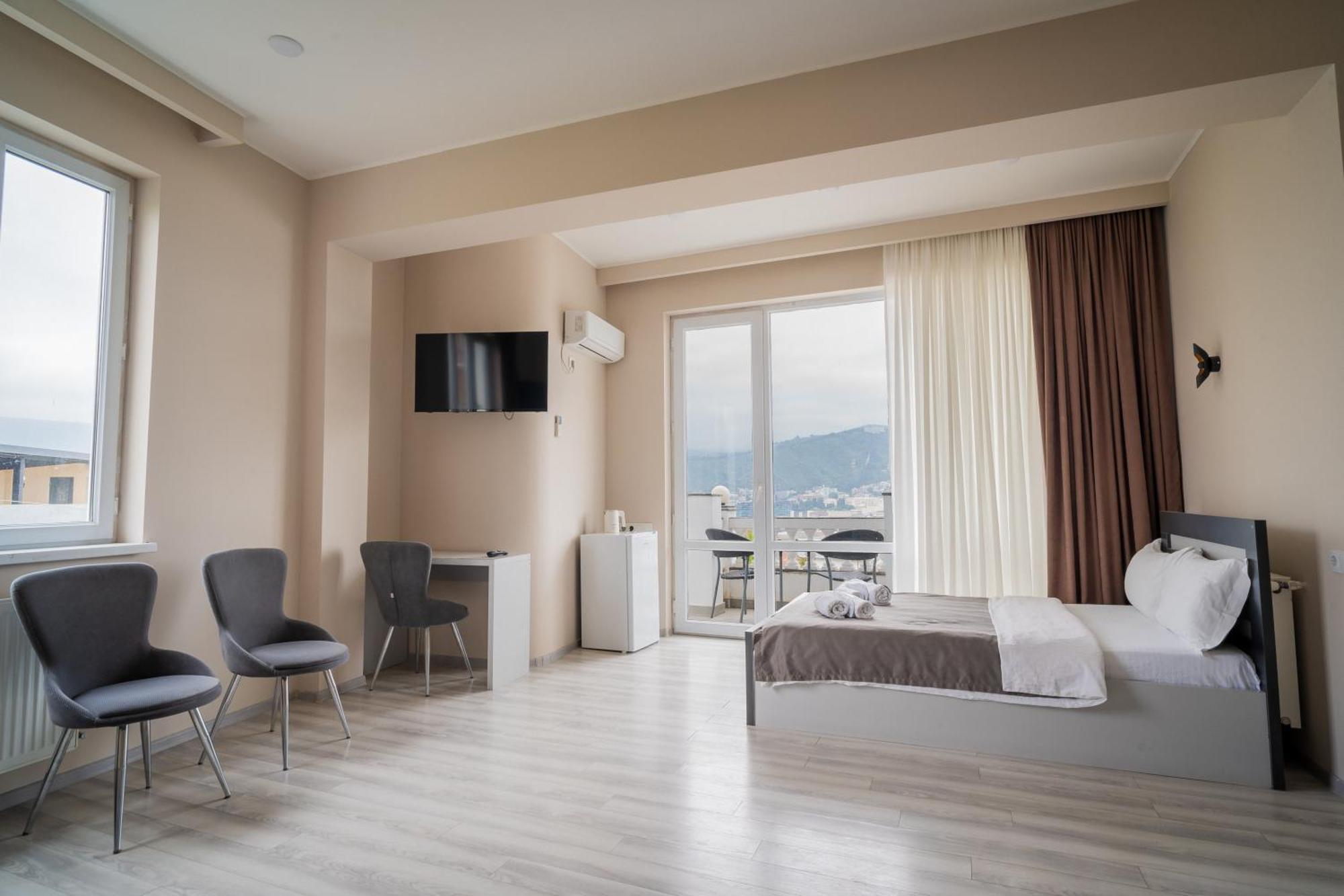White House Hotel Tbilisi Exterior photo